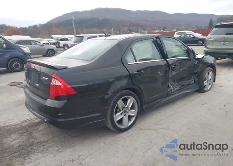 2010 Ford Fusion Sport z USA, uszkodzony, nr VIN 3FAHP0KC3AR204935